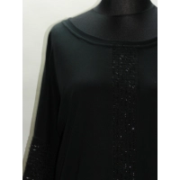 Bluzka Oversize czarna z błyszczącym panelem - boucle